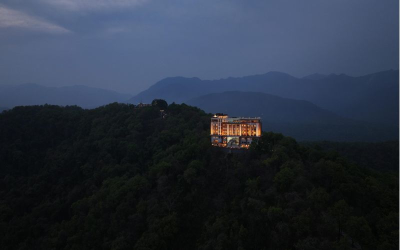 night-maulakali-far