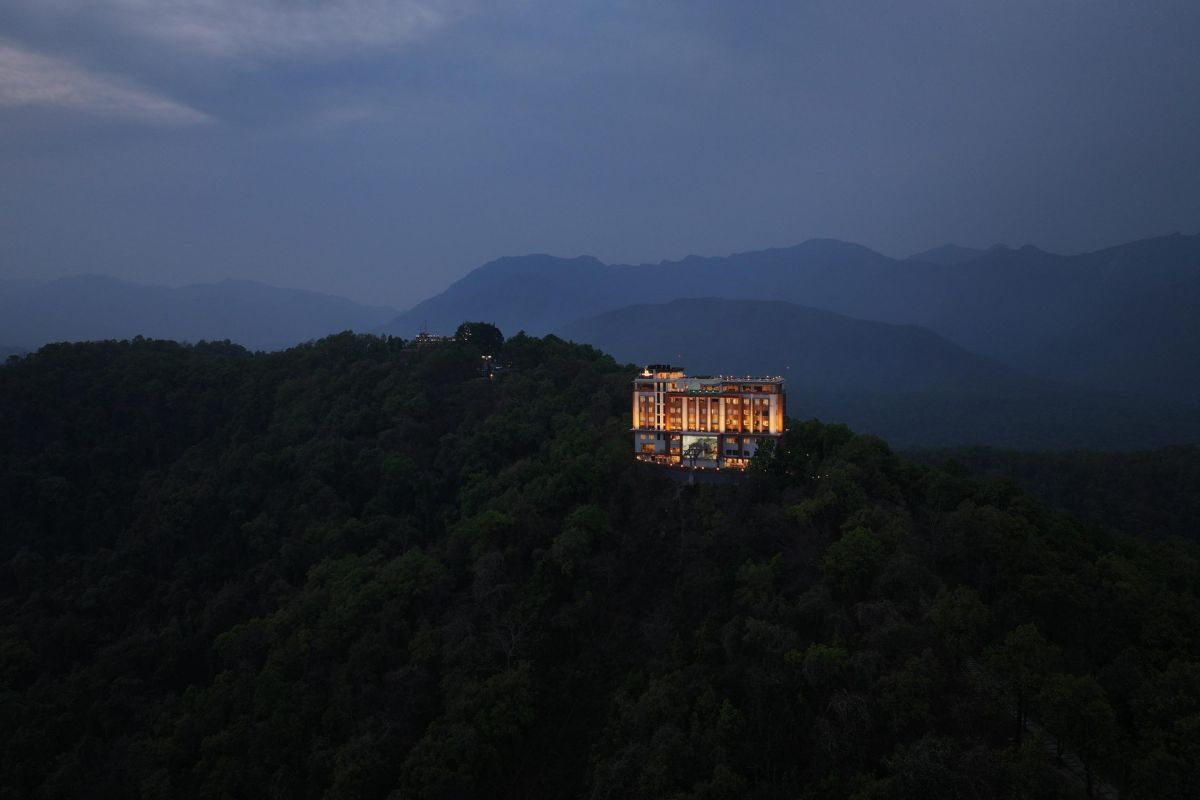 night-maulakali-far